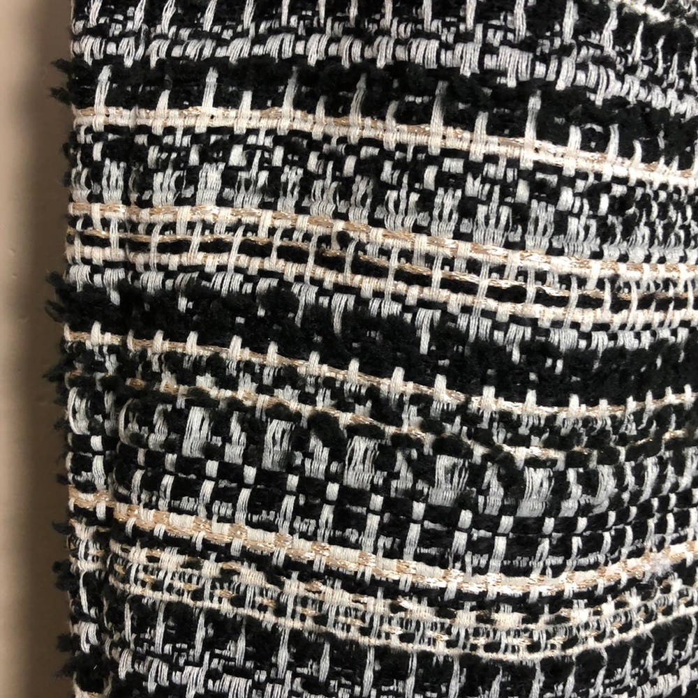 H&M black tweed skirt P025 - Picture 4 of 7